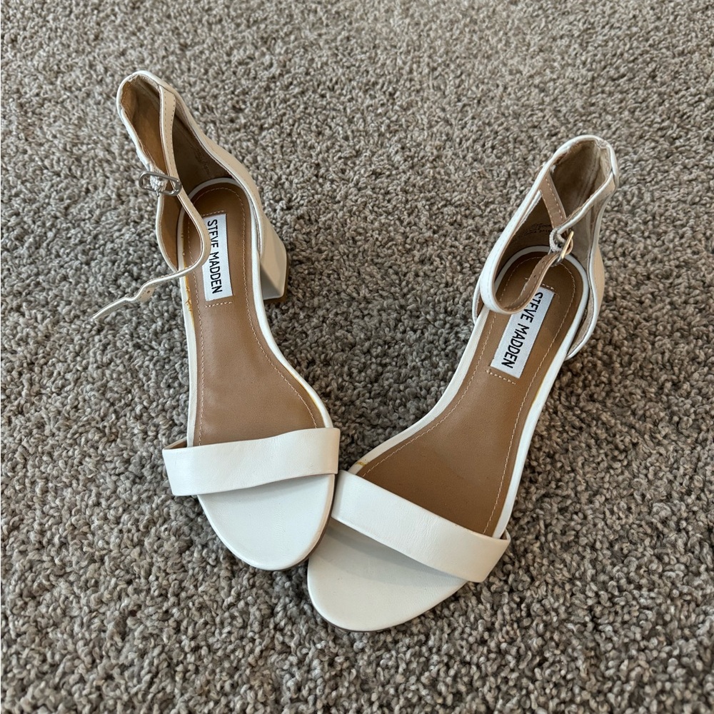 Steve Madden heeled sandals. Size 5.5